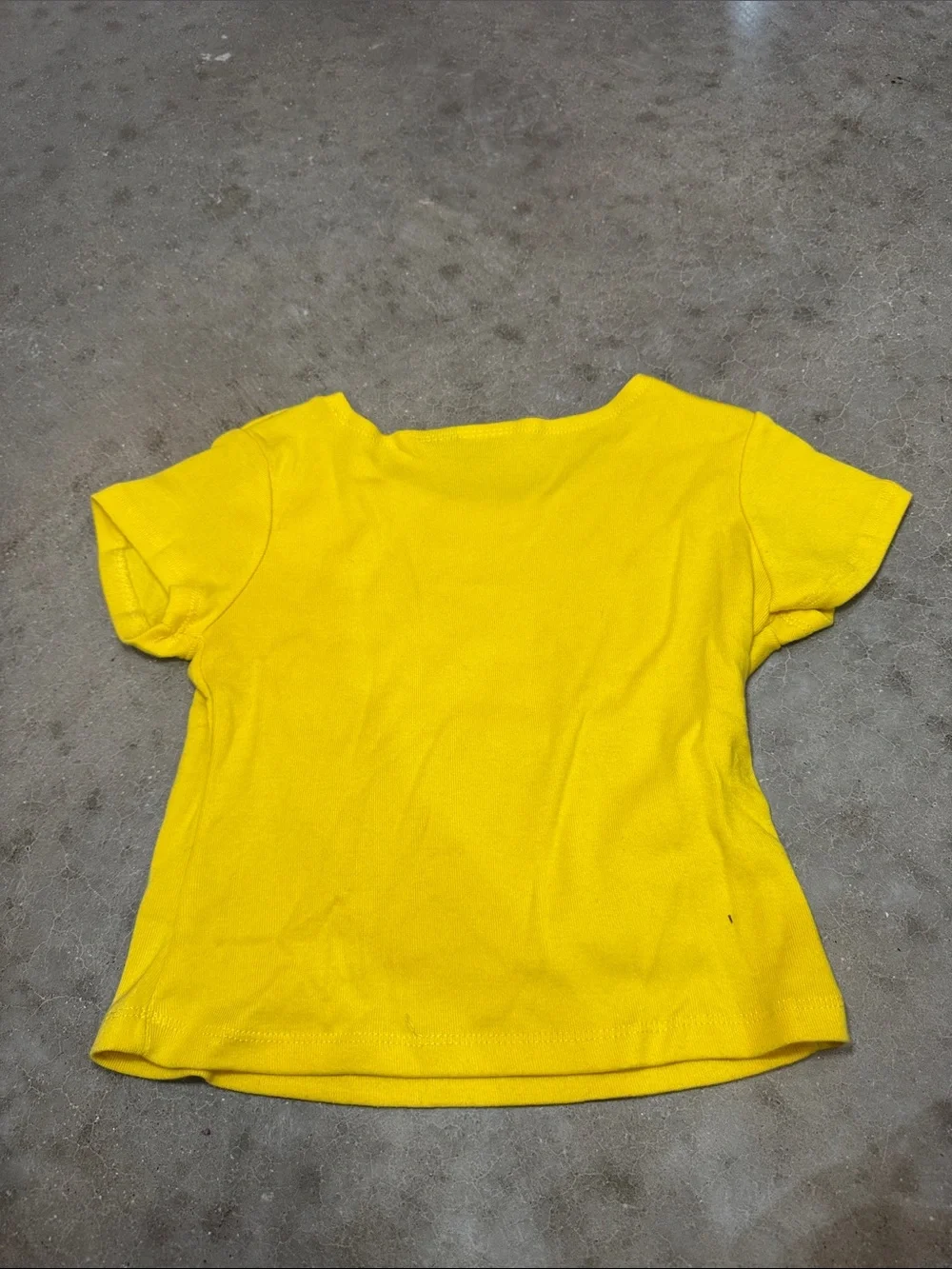 Yellow Fish Graphic fish crop Shirt - Yellow